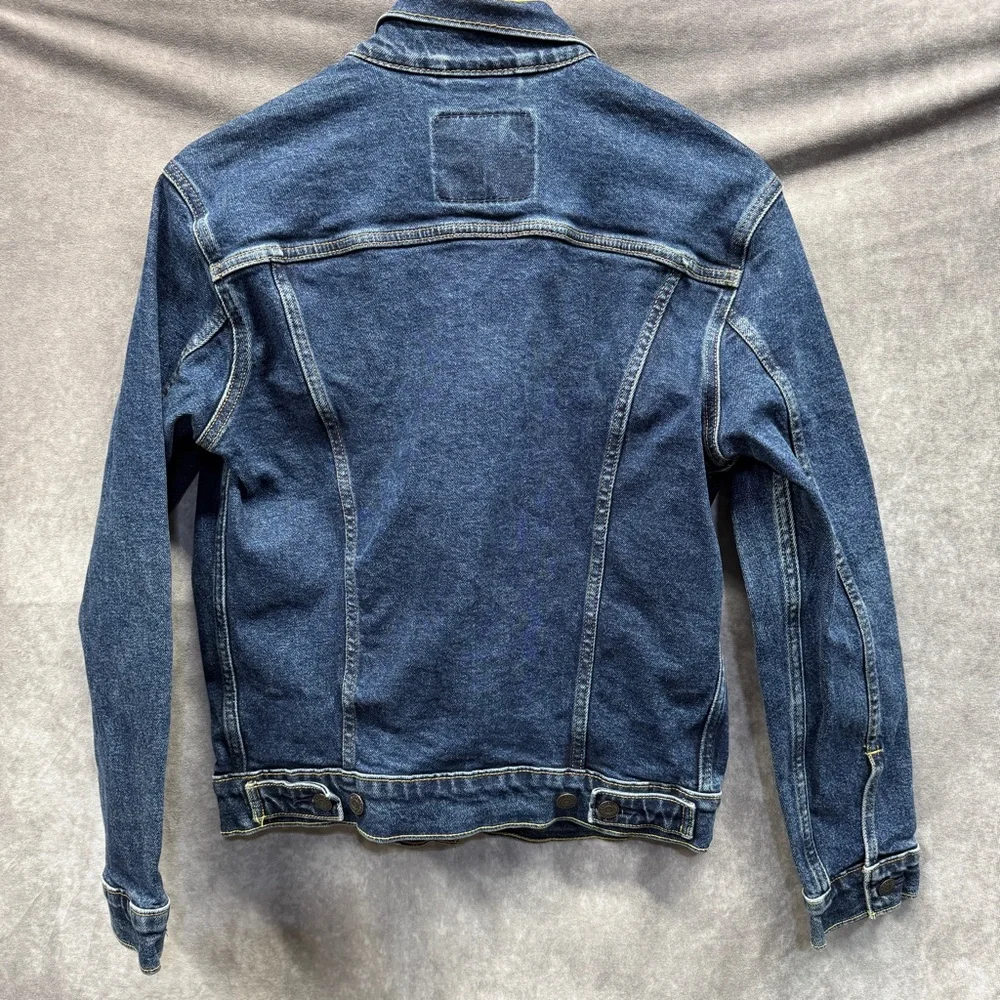 Levi’s Denim Jean Jacket Size Small - Picture 2 of 4